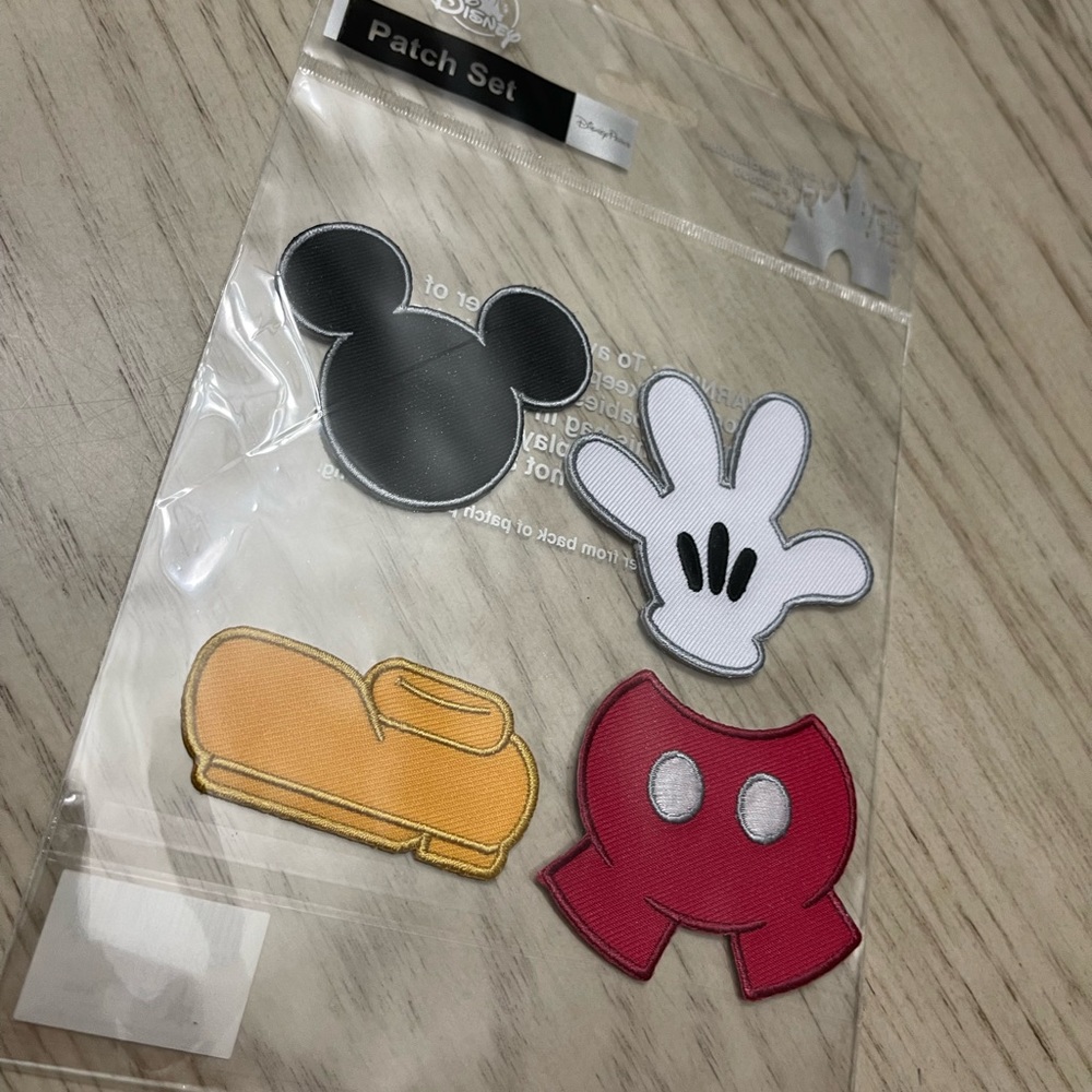 Mickey Mouse patch set